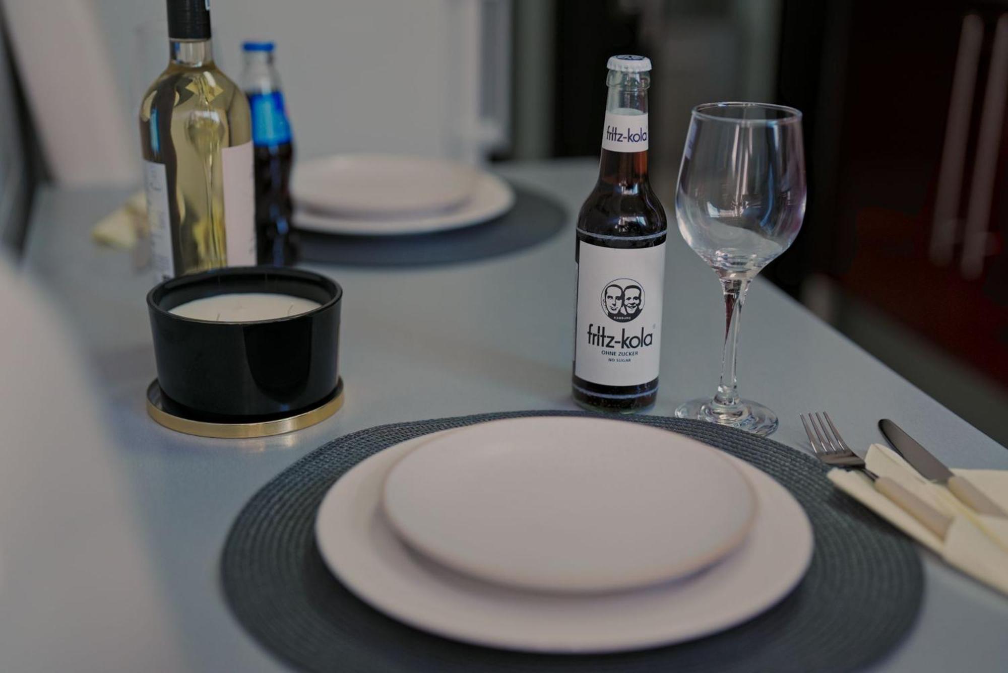 Luxury Apartament Ultracentral Of Suceava Esplanada Ngoại thất bức ảnh