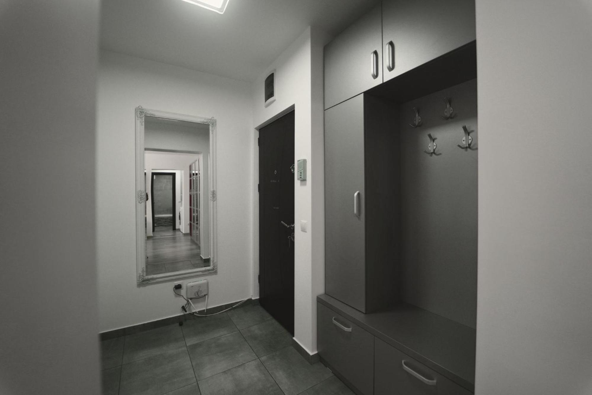 Luxury Apartament Ultracentral Of Suceava Esplanada Ngoại thất bức ảnh
